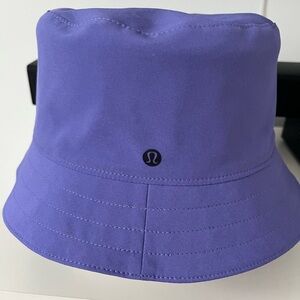 Lululemon Both Ways Purple/Black logo Bucket Hat